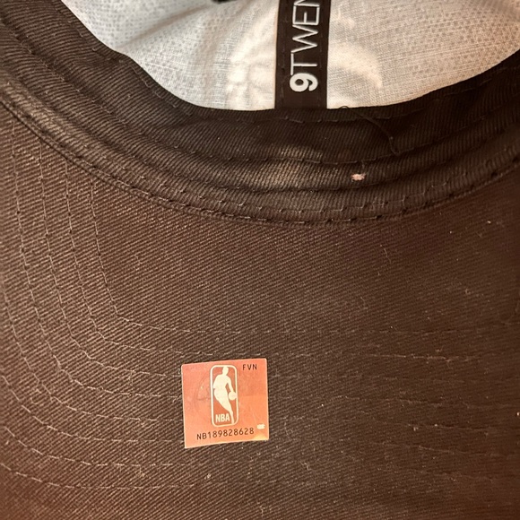 Raptors basketball cap - Picture 5 of 6